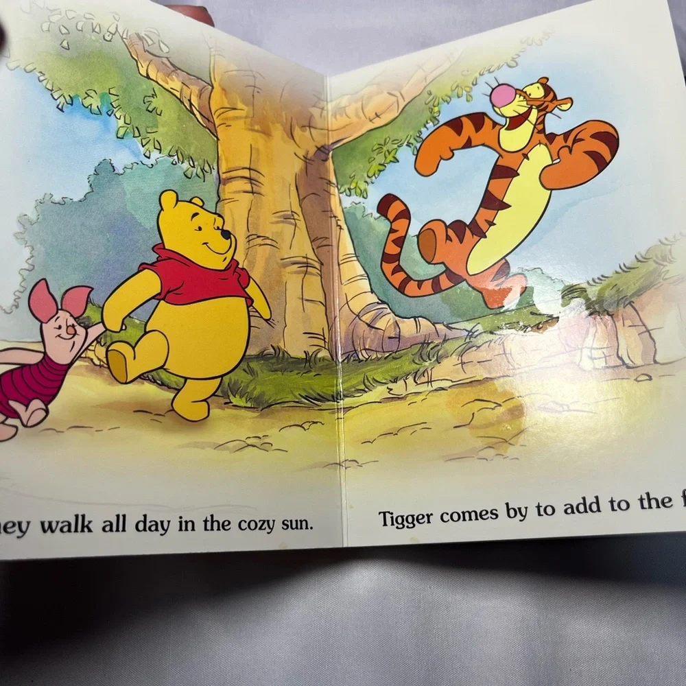 Vintage 90s Disney Winnie the Pooh‎ Learn & Grow Pooh’s Sunny Day Sound Book